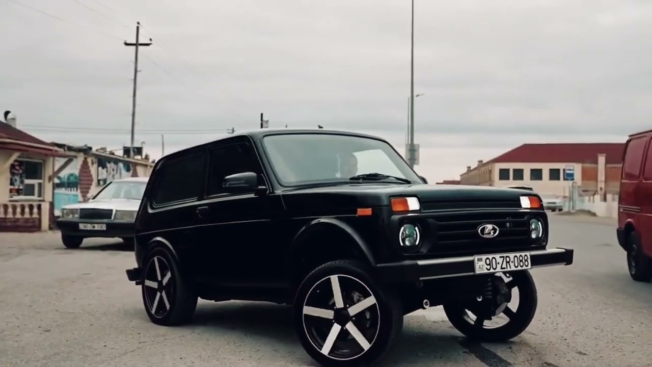 Omur Fesiller Kimi Kecdi Remix - DJ KamraN MM (Bu Mehebbet Qumar Oldu) Mp3 Yüklə